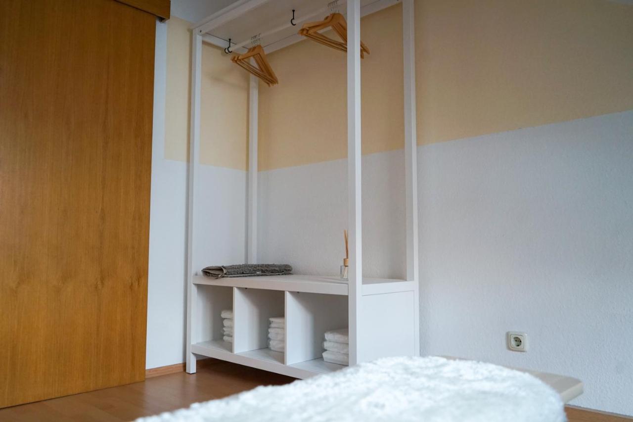 Full House Premium - Holzmarkt - Wifi&netflix Inkl.