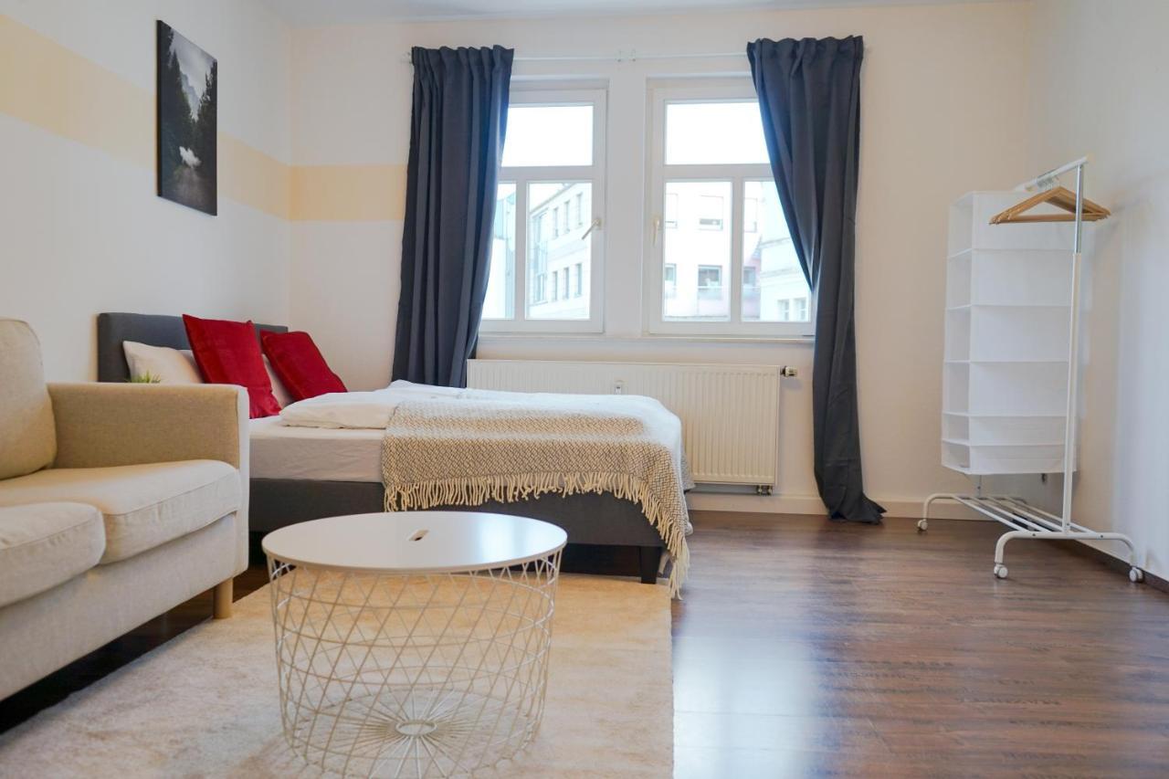 Fullhouse - - H12 - Marketplace Apartment Jena